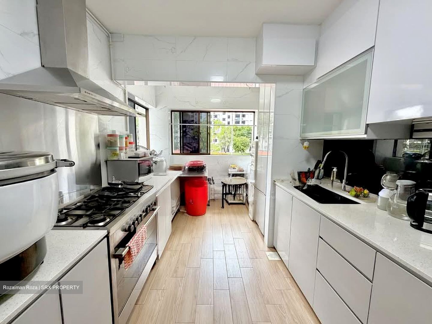 Blk 946 Hougang Street 92 (Hougang), HDB 5 Rooms #550949351